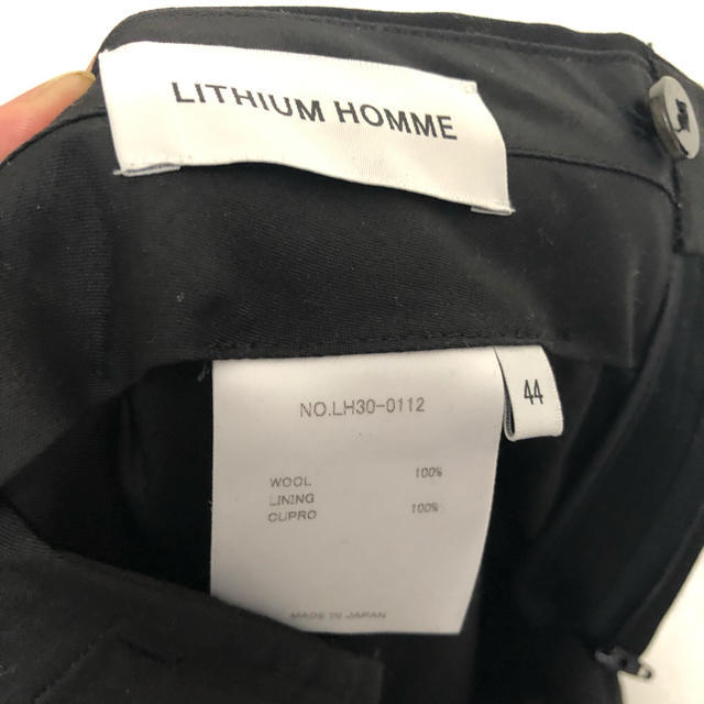 LITHIUM HOMME(リチウムオム)のlithium homme スリムスラックス サイズ44 メンズのパンツ(スラックス)の商品写真