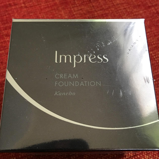 未開封 impress クリームファンデーション