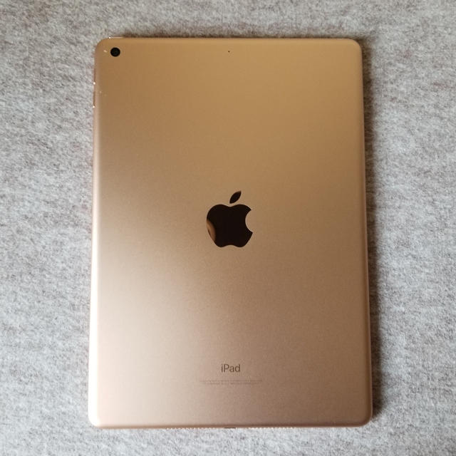 PC/タブレット【Wi-Fi】iPad 第6世代 (128GB) ゴールド