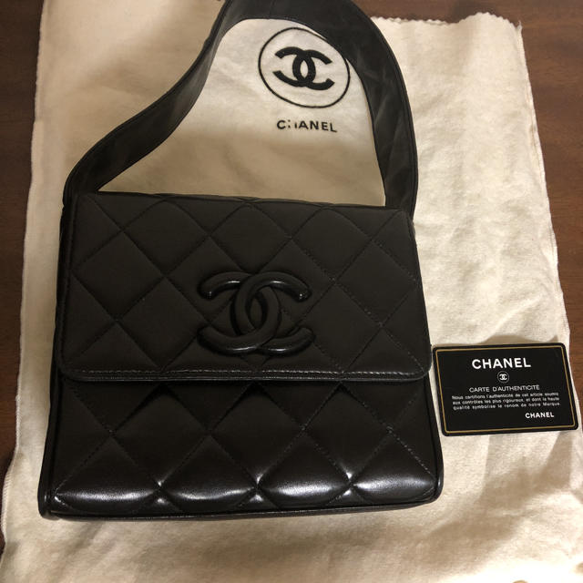 CHANEL マトラッセ ミニ バッグ