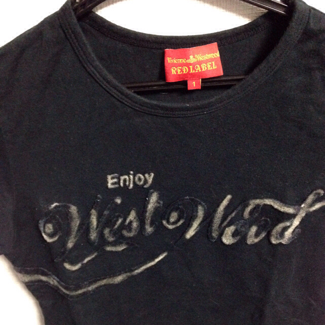 Vivienne Westwood(ヴィヴィアンウエストウッド)の最終値下げ！ヴィヴィアンコカ・コーラ風 レディースのトップス(Tシャツ(半袖/袖なし))の商品写真