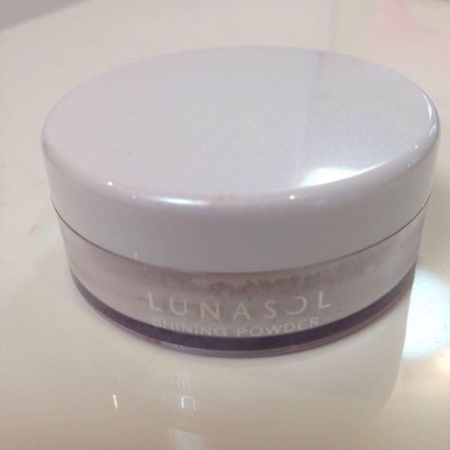 LUNASOL(ルナソル)のルナソル  ホワイトラメパウダー コスメ/美容のベースメイク/化粧品(その他)の商品写真