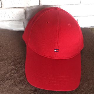 トミーヒルフィガー(TOMMY HILFIGER)の【未使用】TOMMY HILFIGER トミーヒルフィガー キャップ 帽子レッド(キャップ)