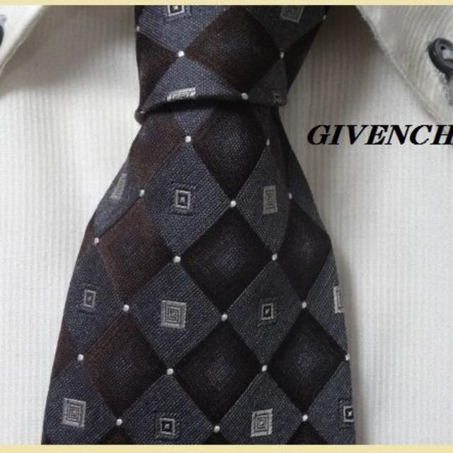 GIVENCHY(ジバンシィ)の美品★ジバンシィ【シルク＆ウール】エレガント高級ネクタイ★クリーニング済 メンズのファッション小物(ネクタイ)の商品写真