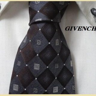 ジバンシィ(GIVENCHY)の美品★ジバンシィ【シルク＆ウール】エレガント高級ネクタイ★クリーニング済(ネクタイ)