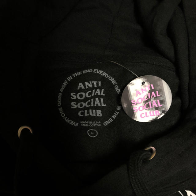 ANTI(アンチ)のANTI SOCIAL SOCIAL CLUB HOODIE メンズのトップス(パーカー)の商品写真