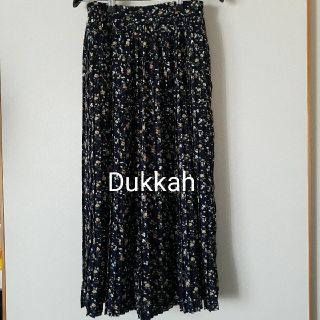 ウィゴー(WEGO)のDukkah プリーツ花柄スカート(ロングスカート)