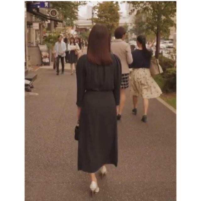 CELFORD バックサテンボウタイワンピース 高嶺の花 石原さとみの CELFORD バックサテンボウタイワンピース 高嶺の花 石原さとみの