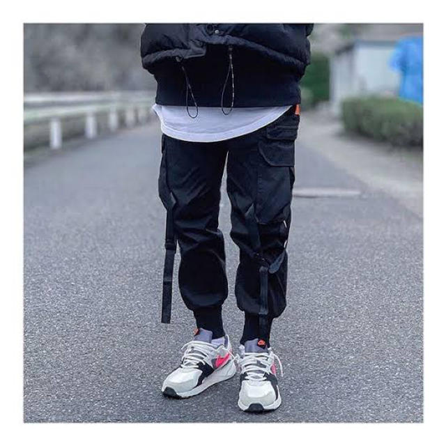 FEAR OF GOD(フィアオブゴッド)のblacktailor C1 cargo pants 30 メンズのパンツ(ワークパンツ/カーゴパンツ)の商品写真