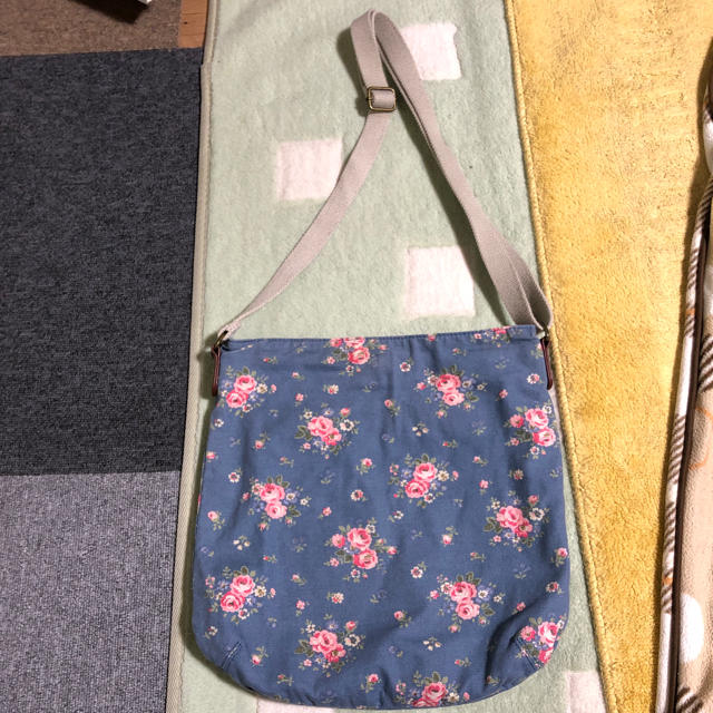 Cath Kidston(キャスキッドソン)のCath Kidstonショルダーバッグ レディースのバッグ(ショルダーバッグ)の商品写真