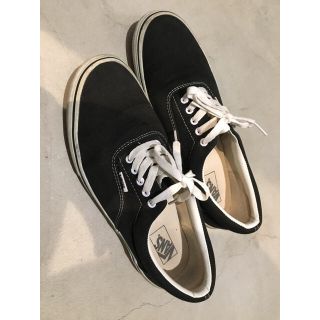 ヴァンズ(VANS)のvans era ブラック 28センチ(スニーカー)