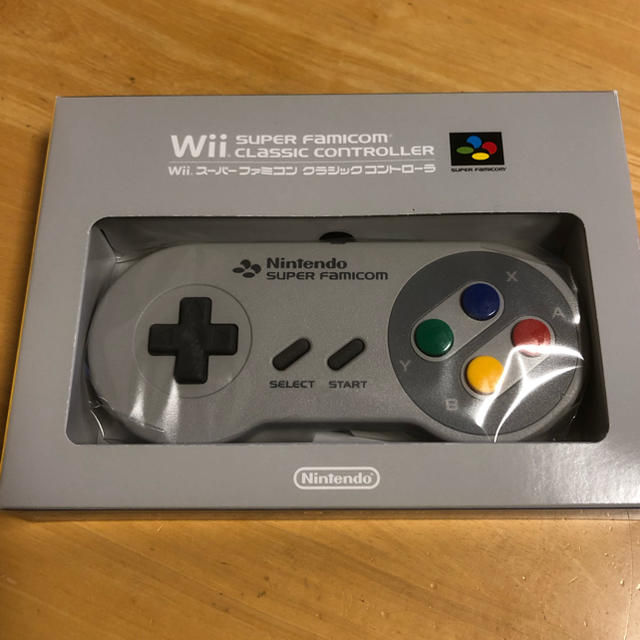 Wii(ウィー)の【WIi】スーパーファミコン クラシックコントローラ エンタメ/ホビーのゲームソフト/ゲーム機本体(家庭用ゲーム機本体)の商品写真