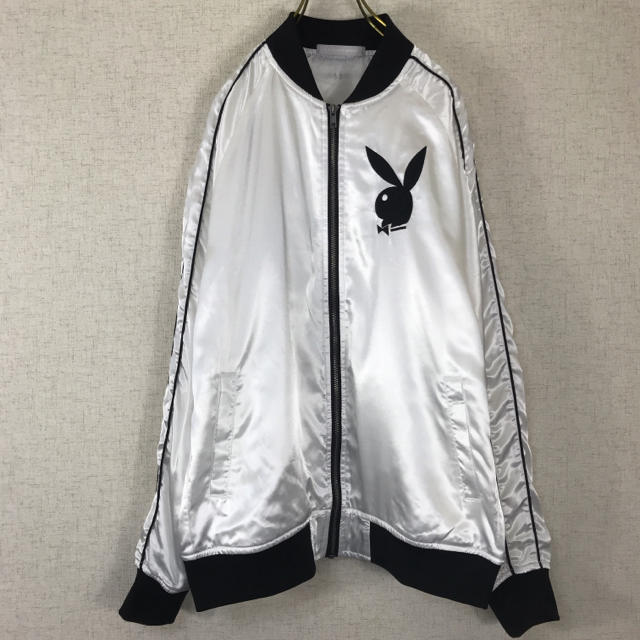 PLAYBOY(プレイボーイ)のPLAY BOY プレイボーイ ナイロンジャケット ブルゾン ワンポイントロゴ メンズのジャケット/アウター(ナイロンジャケット)の商品写真