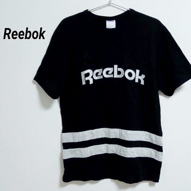 Reebok(リーボック)のReebok　リーボック　Tシャツ　ティーシャツ　ビッグロゴ メンズのトップス(Tシャツ/カットソー(半袖/袖なし))の商品写真