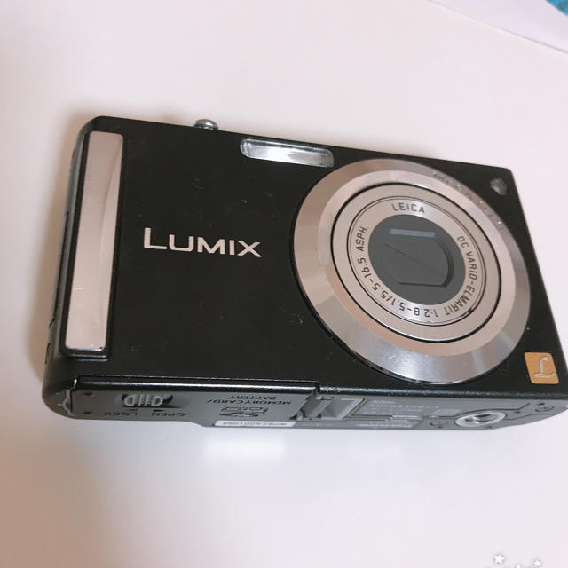 Panasonic(パナソニック)のPanasonic LUMIX デジカメ スマホ/家電/カメラのカメラ(コンパクトデジタルカメラ)の商品写真