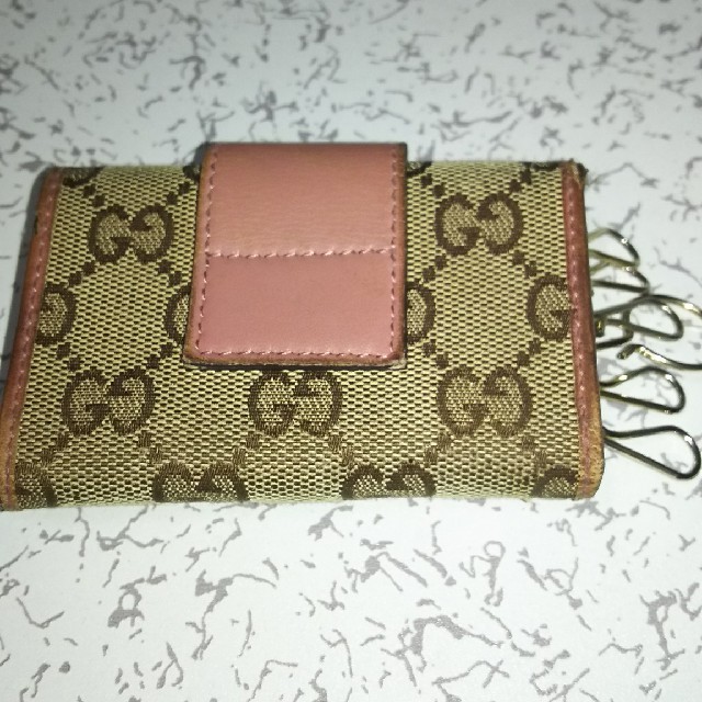 Gucci(グッチ)のGUCCIキーケース レディースのファッション小物(キーケース)の商品写真