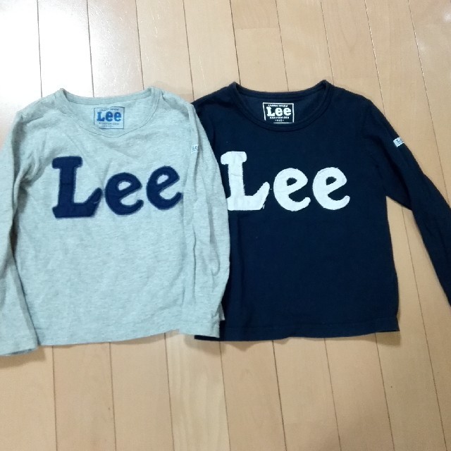 Lee(リー)のLee　ロンT　110cm　2枚まとめ売り キッズ/ベビー/マタニティのキッズ服男の子用(90cm~)(Tシャツ/カットソー)の商品写真