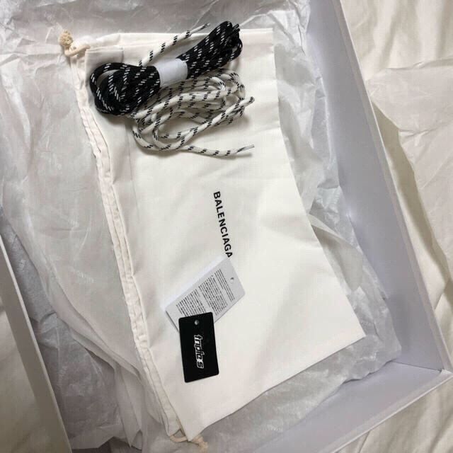 Balenciaga(バレンシアガ)のBALENCIAGA triple s 43 メンズの靴/シューズ(スニーカー)の商品写真