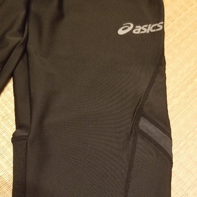 asics(アシックス)の【美品】アシックス トレーニングタイツ スポーツ/アウトドアのランニング(ウェア)の商品写真