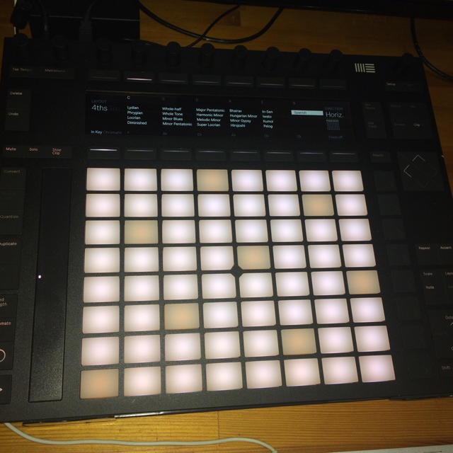 爆売り!】 ableton push2 MIDIコントローラー - printwise.ie