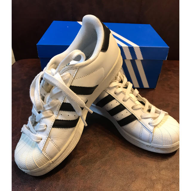 SUPERSTAR(スーパースター)のadidas アディダス スーパースター レディースの靴/シューズ(スニーカー)の商品写真