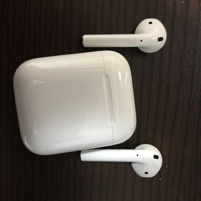 Apple(アップル)の専用 AirPods  スマホ/家電/カメラのオーディオ機器(ヘッドフォン/イヤフォン)の商品写真