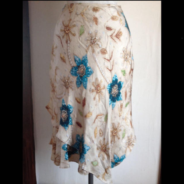 再値下 sunauna シルク スカート レディースのスカート(ひざ丈スカート)の商品写真