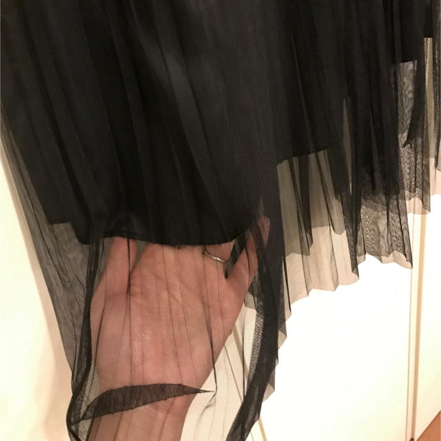 ZARA(ザラ)のZARA チュール プリーツ スカート 黒 レディースのスカート(その他)の商品写真