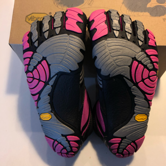 vibram(ビブラム)のVibram FiveFingers/W41(25.7cm) レディースの靴/シューズ(スニーカー)の商品写真