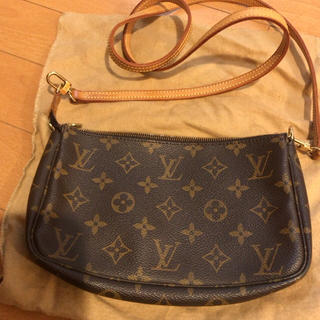 LOUIS VUITTON - ヴィトンショルダーポーチの通販 by summy's shop
