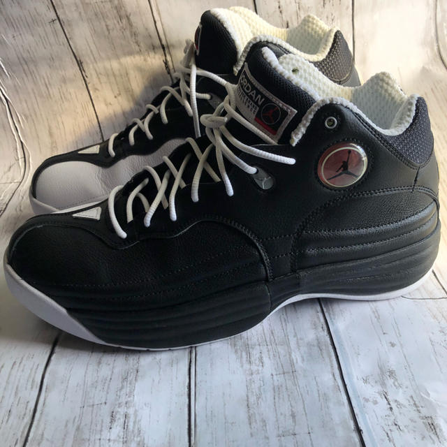 NIKE AIR JORDAN ジョーダン 644938-002の通販 by BJ |ナイキならラクマ - 美品 NIKE ナイキ 品質保証