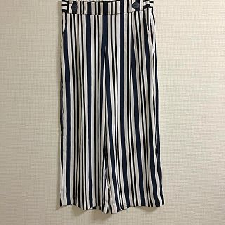 ザラ(ZARA)のZARA ワイドパンツ(カジュアルパンツ)