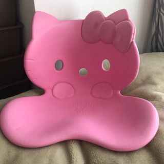 ハローキティ(ハローキティ)の値下げ！骨盤矯正 MTG style hello kitty ピンク(座椅子)