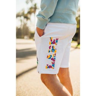 アベイシングエイプ(A BATHING APE)の込み BAPE LA COLLEGE SWEAT SHORTS 白L(ショートパンツ)