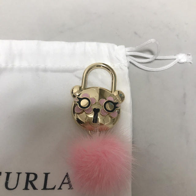 Furla(フルラ)のFURLA チャーム キーホルダー ハンドメイドのファッション小物(バッグチャーム)の商品写真