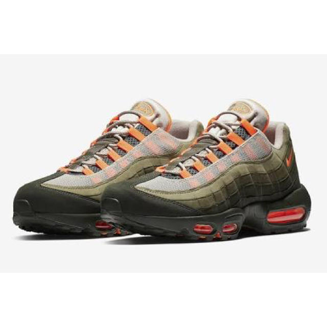 NIKE(ナイキ)のair max 95 total orange メンズの靴/シューズ(スニーカー)の商品写真