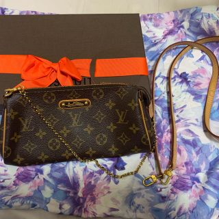 ルイヴィトン(LOUIS VUITTON)のルイヴィトン エヴァ ショルダーバッグ 最終値下げ！廃盤商品です！(ショルダーバッグ)