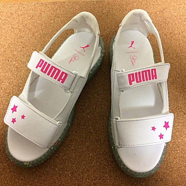 PUMA(プーマ)の新品 PUMA SOPHIA WEBSTER プーマ シューズ  サンダル レディースの靴/シューズ(サンダル)の商品写真