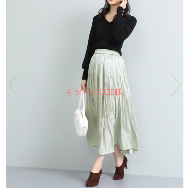 ViS(ヴィス)のシャイニーサテンフェードアウトプリーツスカート レディースのスカート(ロングスカート)の商品写真