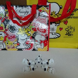 スヌーピー(SNOOPY)の☆今だけ！☆新品、未使用 寝そべりスヌーピー 陶器箸置き 5個セット＋バッグ2個(テーブル用品)