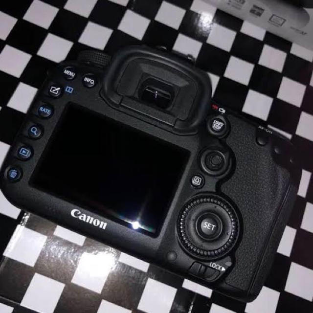 【国内配送】 Canon 一眼レフボディー CANON - デジタル一眼 【国内配送】 Canon 一眼レフボディー CANON - デジタル一眼
