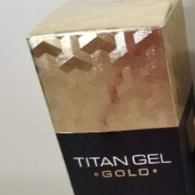 TITAN GEL GOLD Special コスメ/美容のリラクゼーション(その他)の商品写真