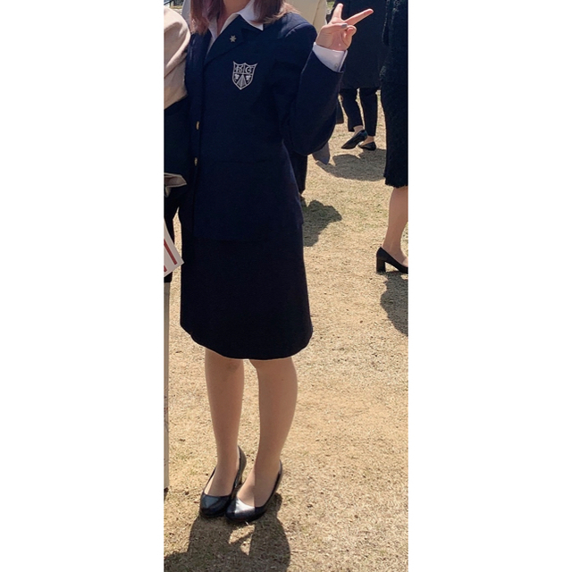 甲南女子大学 制服 校章つき