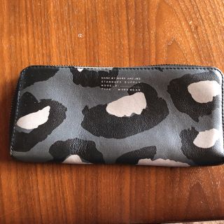 マークバイマークジェイコブス(MARC BY MARC JACOBS)のMARC BY MARCJACOBSレオパード柄長財布(財布)