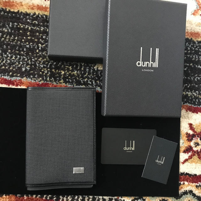 Dunhill(ダンヒル)のＲ様専用 ダンヒル dunhill パスポートケース メンズのファッション小物(名刺入れ/定期入れ)の商品写真