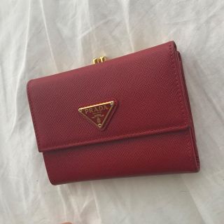 プラダ(PRADA)の三つ折り財布(財布)