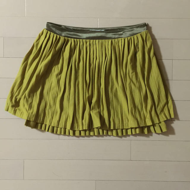 earth music & ecology(アースミュージックアンドエコロジー)のpleats skirt レディースのスカート(ミニスカート)の商品写真