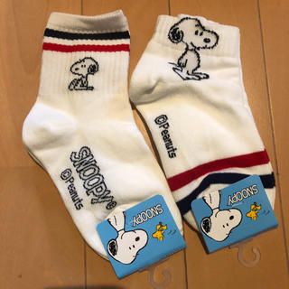 Snoopy スヌーピー靴下 Kidsサイズの通販 ラクマ
