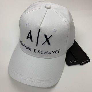 アルマーニエクスチェンジ(ARMANI EXCHANGE)のアルマーニエクスチェンジAX新品人気ロゴキャップタグ付きホワイト送料込み(キャップ)