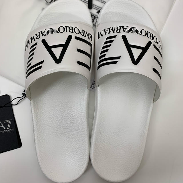 Emporio Armani(エンポリオアルマーニ)のEA7エンポリオアルマーニ新品ロゴシャワーサンダルタグ付きホワイト送料込み メンズの靴/シューズ(サンダル)の商品写真